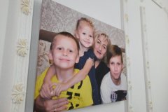 Фото-на-холсте-70-на-50-см-сбоку